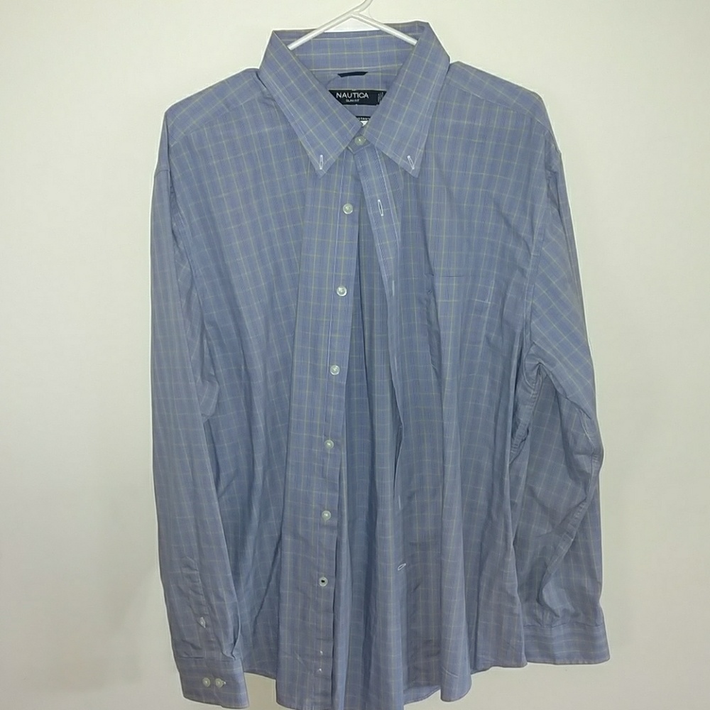 *Found it* Nautica men's slim fit dress shirt.